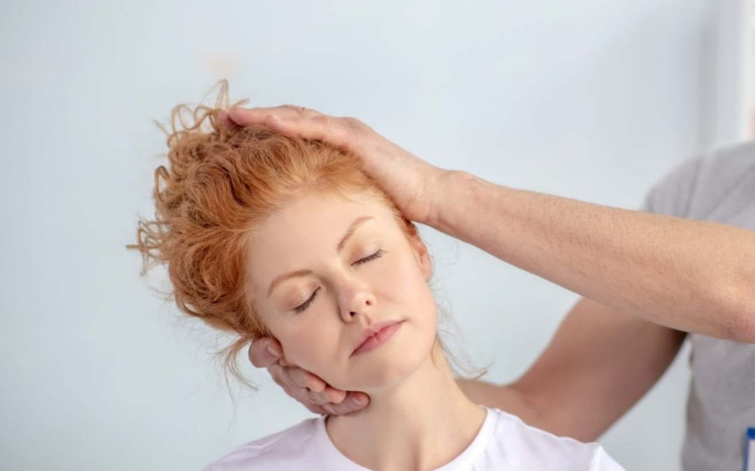 How Osteopaths Help with Shoulder Pain